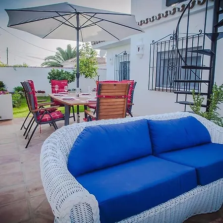 Sunlight Villas En Con Piscina Privada Solo Familia En Playa Marbella
